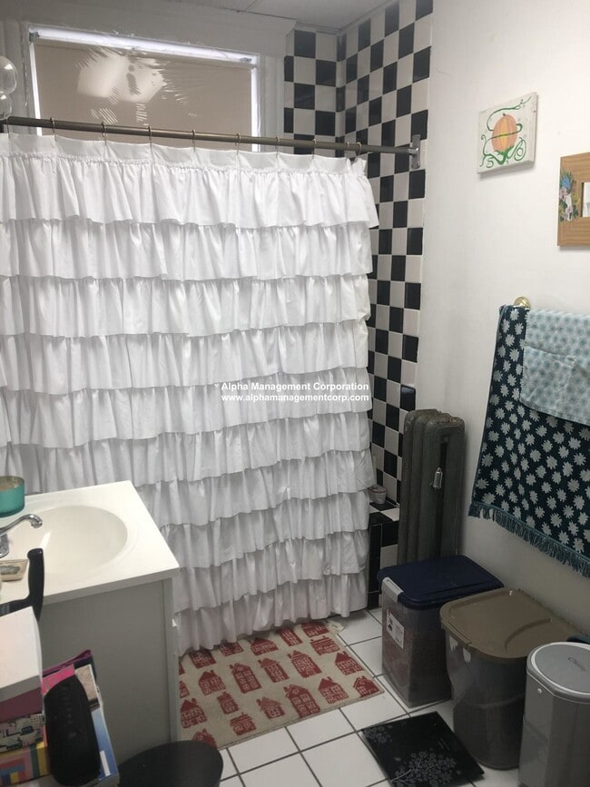 Photo - 10 Lothian Rd Unit 7