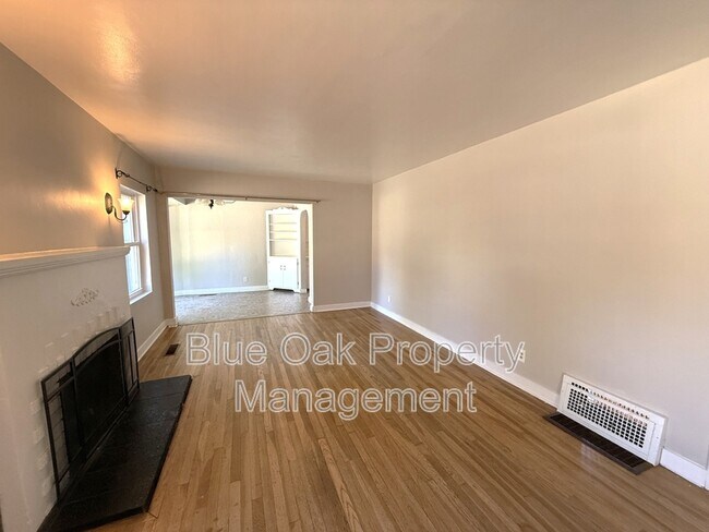 Photo - 191 E Washington Ave