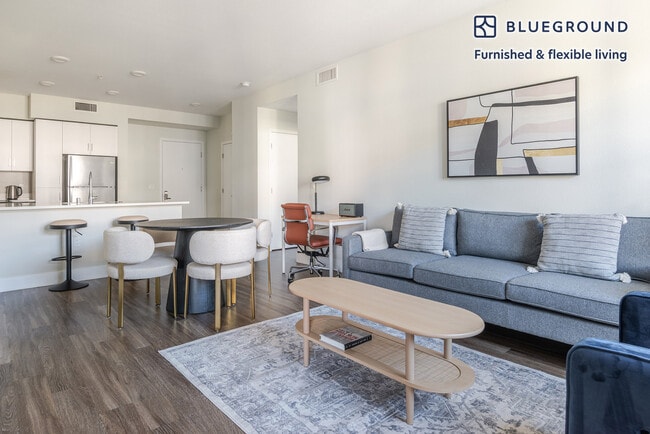 Photo - 3888 Artist Walk Common Unidad FL3-ID2133