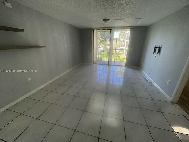 Photo - 8015 SW 107th Ave Unit 221