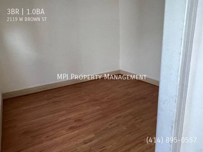 Photo - 2119 W Brown St