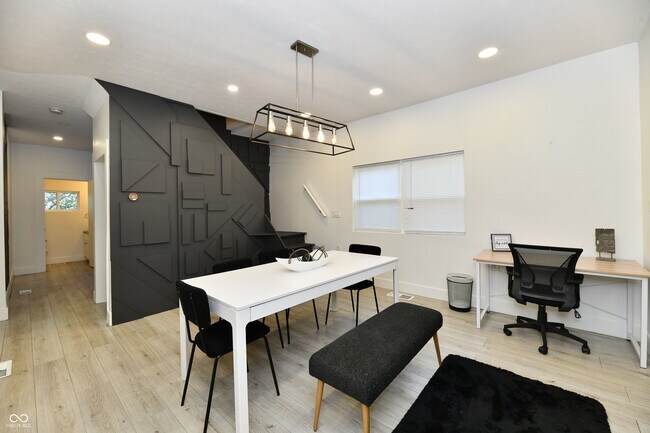 Photo - 1210 S Senate Ave