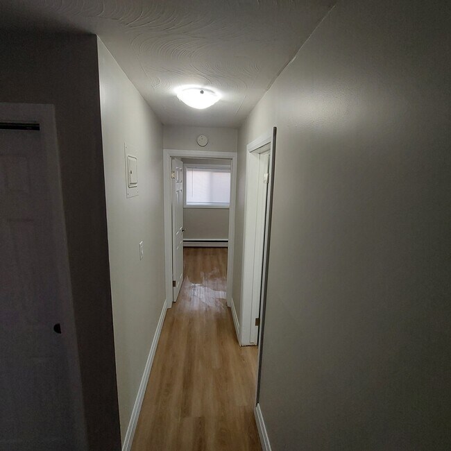 Photo - Hemlock Place Apartments