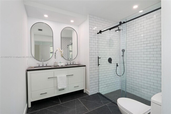 Photo - 6841 SW 130th Terrace