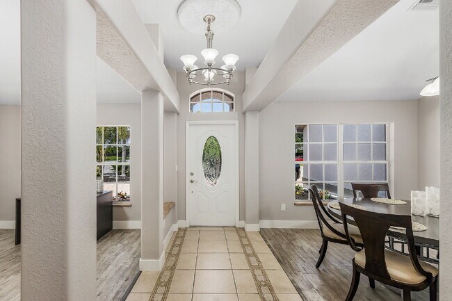 Photo - 2211 Surfside Blvd Apartment