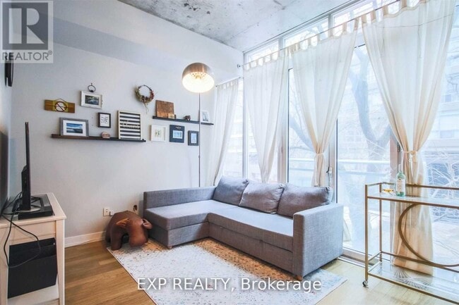 Photo - 20 Stewart St Unit 202