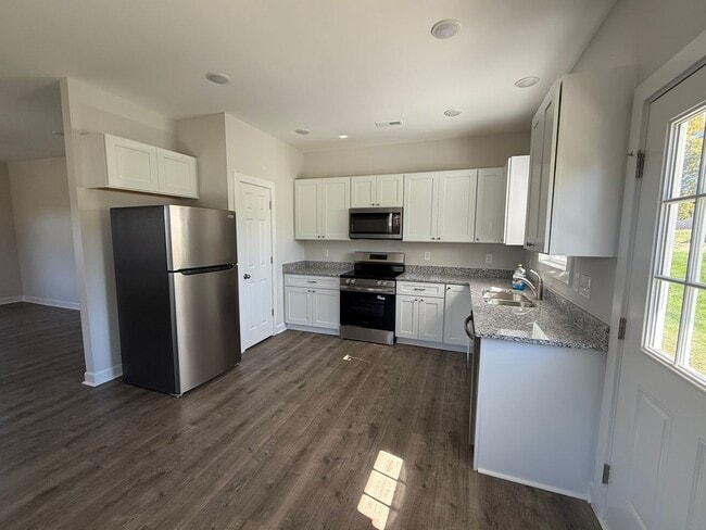 Photo - Three bedroom, 2 bath house in Graham