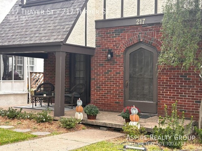 Photo - 217 Thayer St Unit 217 Thayer ST