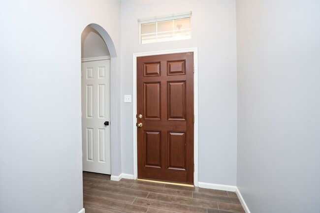 Photo - 11110 Fall Point Dr
