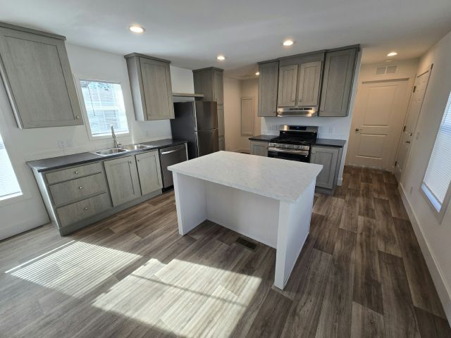 Photo - 121 Maple Dr