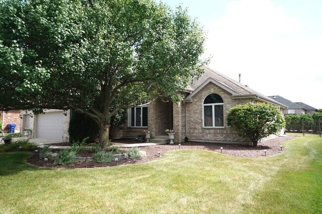 Photo - 8566 Huckins Dr