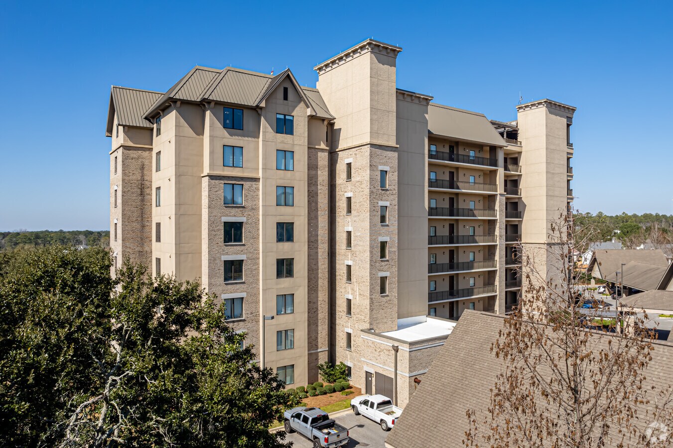 The Colony at the Grand - The Colony at the Grand Apartments