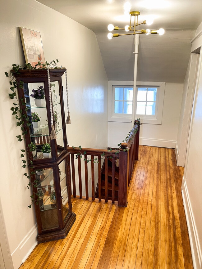 Photo - 3721 Cottage Grove Ave Unit 6