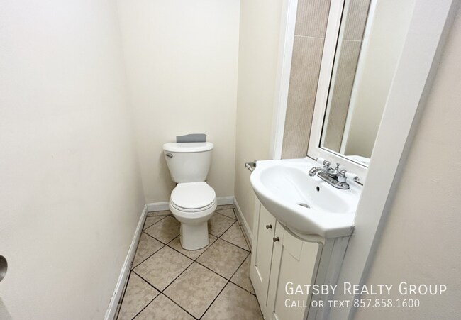 Photo - 1 Folsom Ave Unit 2R