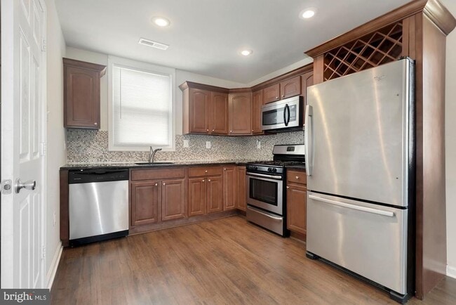 Building Photo - 3724 Mark Dr Rental