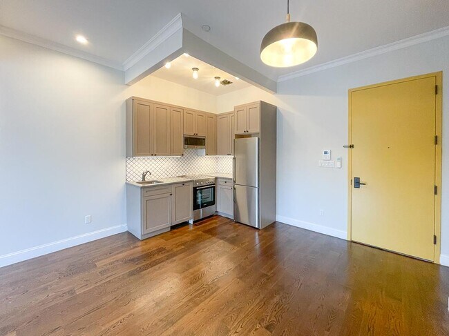 Photo - 6080 Myrtle Ave Unit 3H