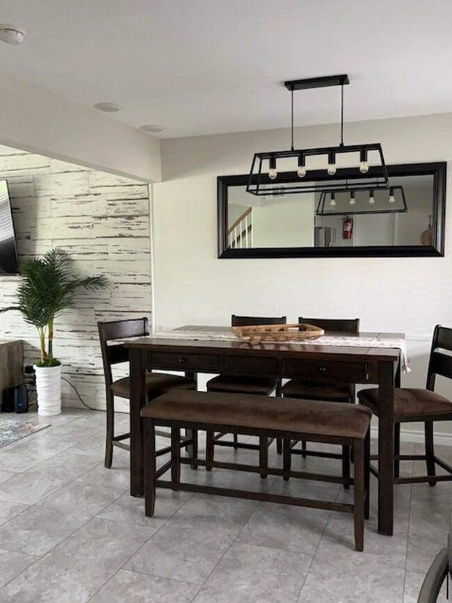 Photo - 127 E Silver Sands Dr