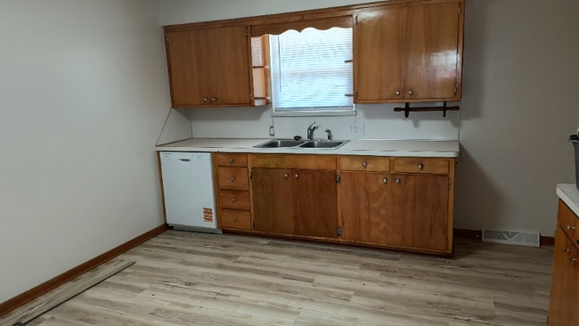 Photo - 102 La Choy Dr Unit 104 Lachoy Drive