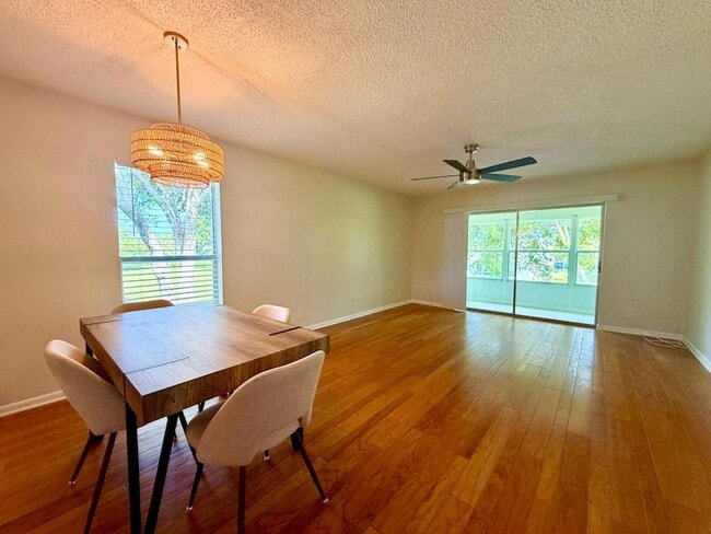 Building Photo - 2800 Fiore Way Unit 201