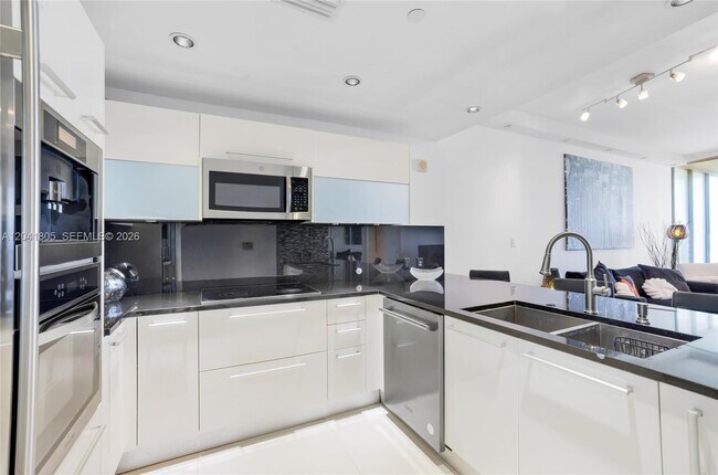 Photo - 17121 Collins Ave Unit 1406