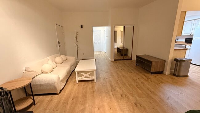 Photo - 305 Donna Dr Unit 25