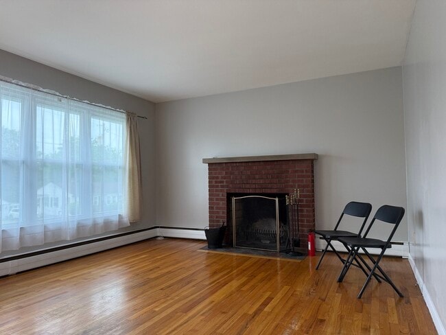 Photo - 4B Marlyn Dr Unit 4B