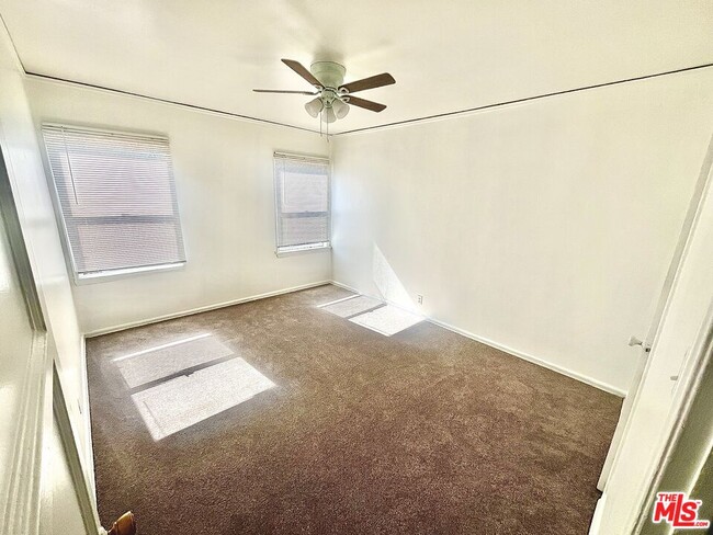 Photo - 2501 Venice Blvd. Unit 1511