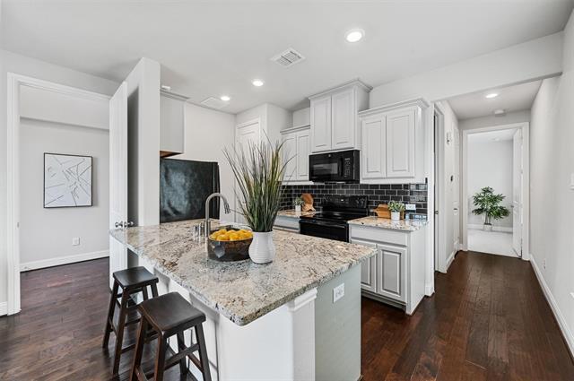 Photo - 14336 Gatewood Ln