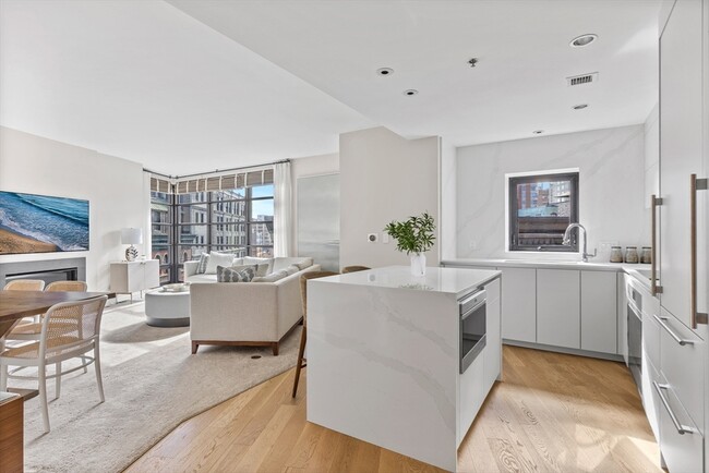 Photo - 580 Washington St Unit 1002