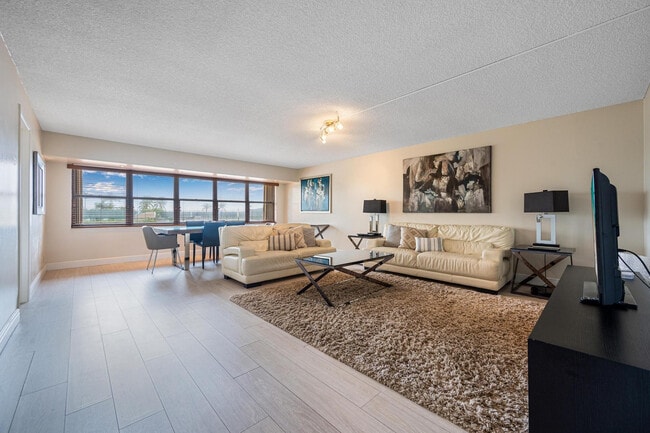 Building Photo - 5100 N Ocean Blvd Unit 316