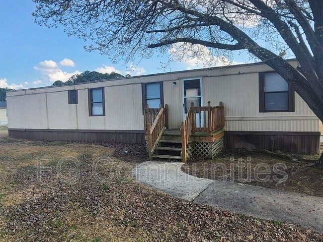 Photo - 2003 Keith Ln