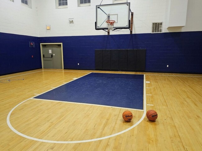 Photo - 2/2 with Loft in very popular NE Barringto... Unit 536