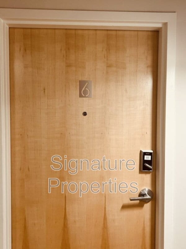 Photo - 712 High St Unit Apt 6