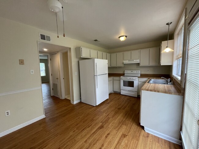 Photo - Home For Rent Unidad 3B