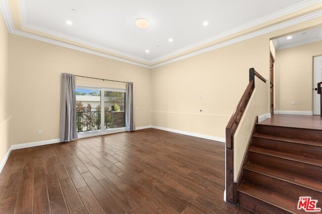 Photo - 1630 Bridgeport Dr