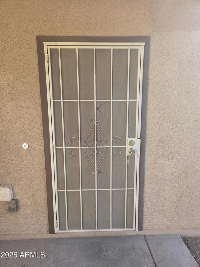 Photo - 14195 W Hearn Rd