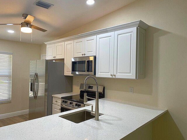 Photo - 5085 Bottlebrush St