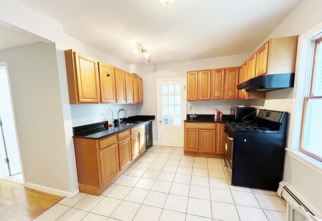 Photo - 40 Plymouth St Unidad 2