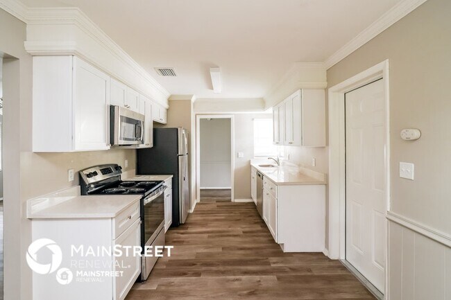 Photo - 1247 Kingston Ave