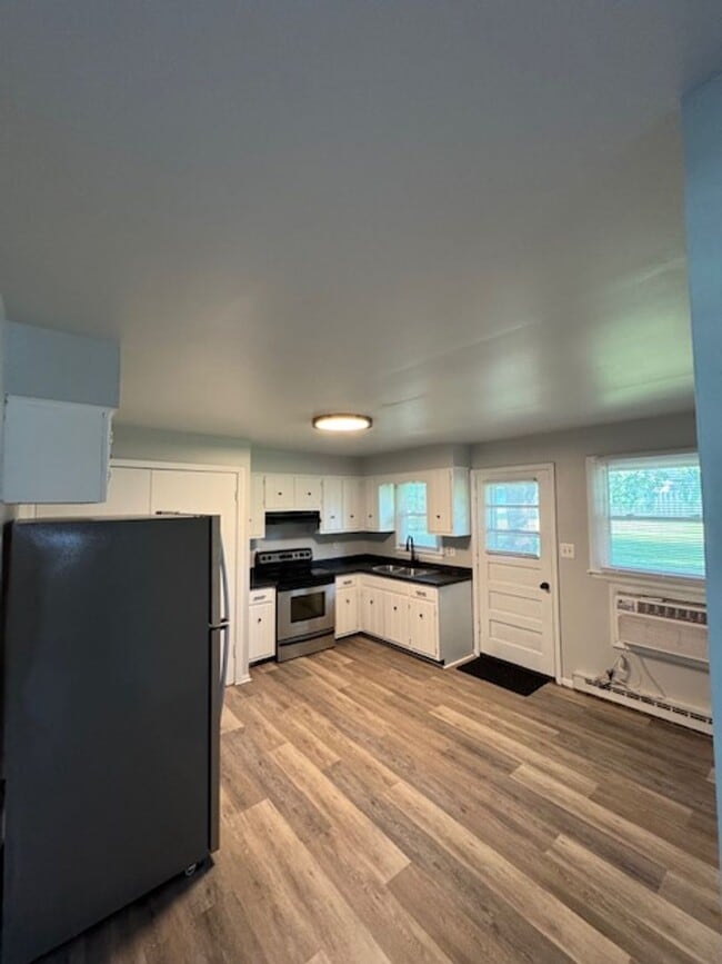 Photo - 201-203 W 5th St Unit 2