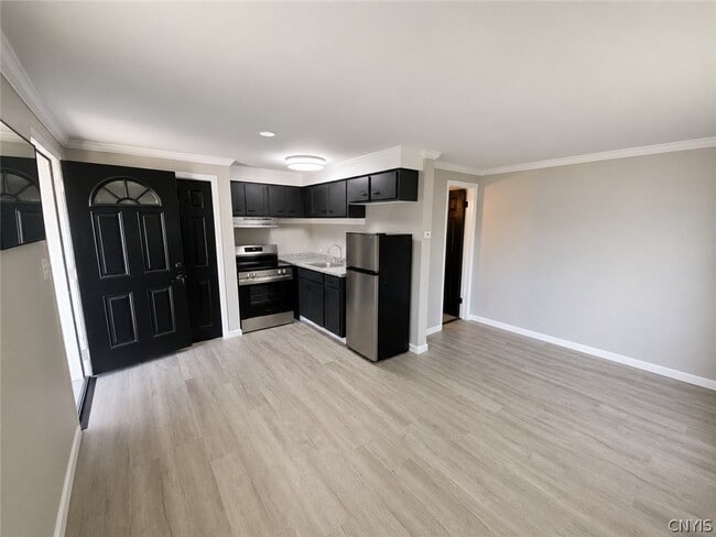 Photo - 273 N Collingwood Ave