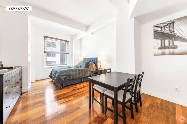 Building Photo - 88 Greenwich St Rental