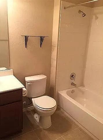 Photo - 520 S Brook Dr