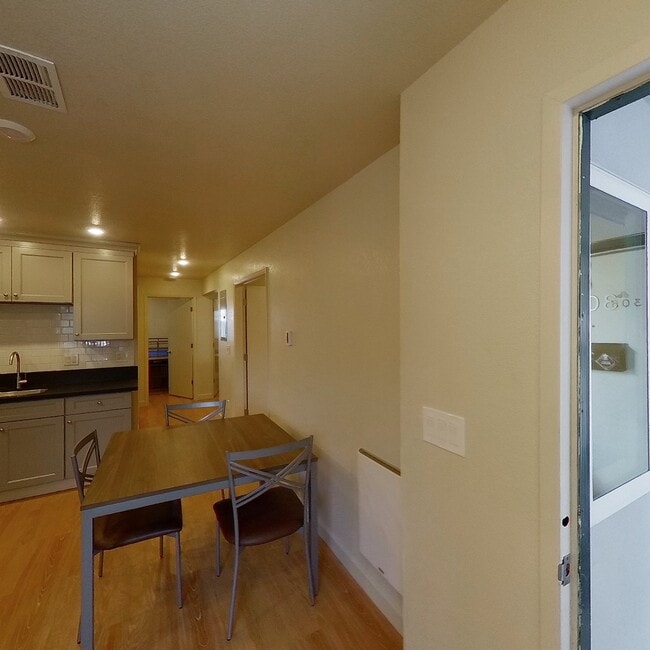 Photo - Piedmont Palace