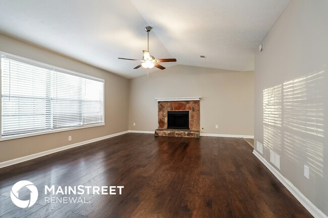 Photo - 4218 Falcon Crest Dr
