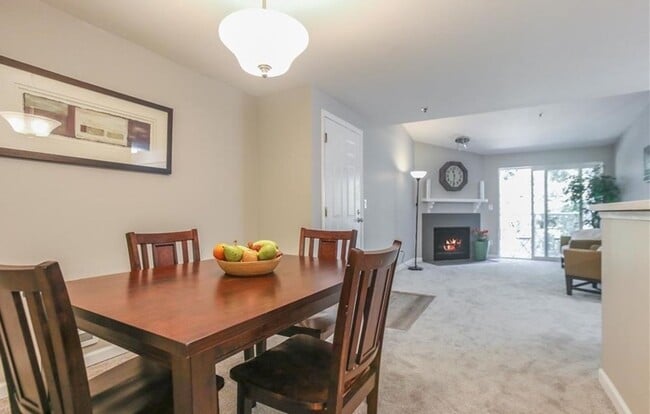 Photo - 3 Bed 2 Bath Condo is Available for Rent!