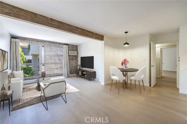 Photo - 1440 Veteran Ave Unit 403