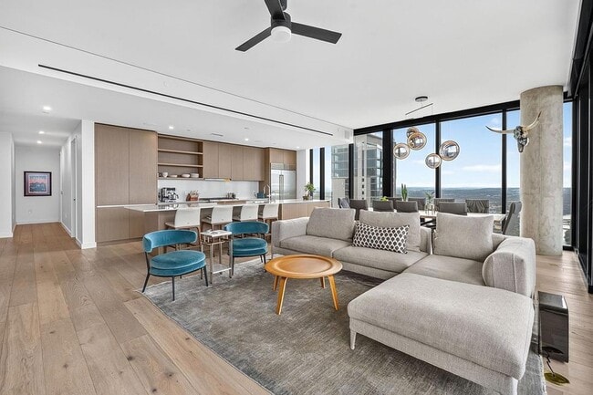 Photo - 610 Davis St Unit 4504