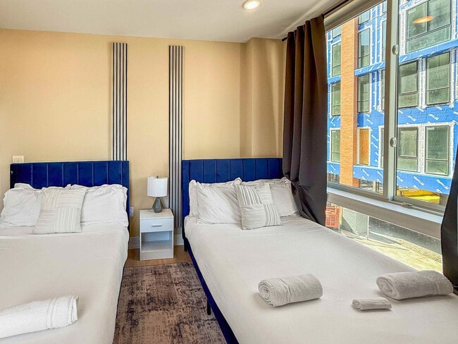 Photo - 28 Poplar St Unit ID1055955P