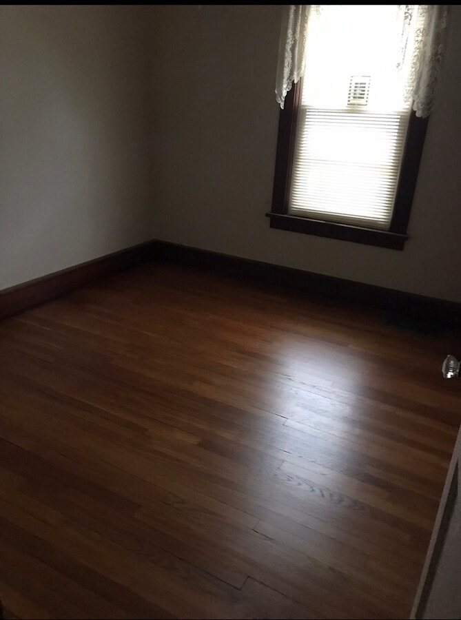 Photo - 10 Glenwood Blvd Apartments Unit 1